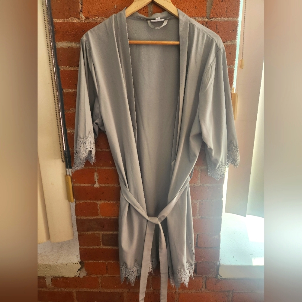 💜 Lightweight Robe Lace Trim Detail Open Front w/ Cloth Belt Closure M/L
